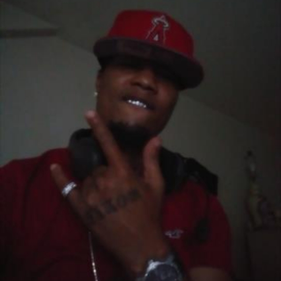 Dior sneakers - Picture 2 of 4